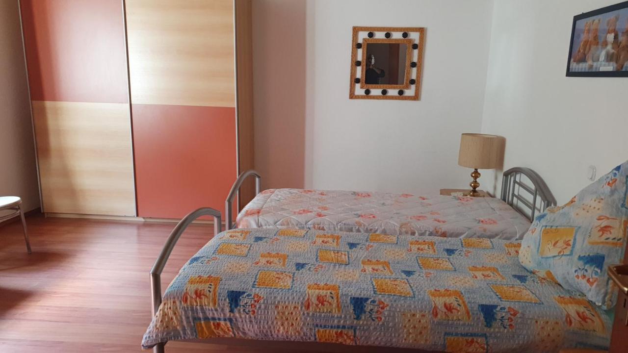 Ferienwohnung Am Rauenhuebel Фёльклинген Экстерьер фото